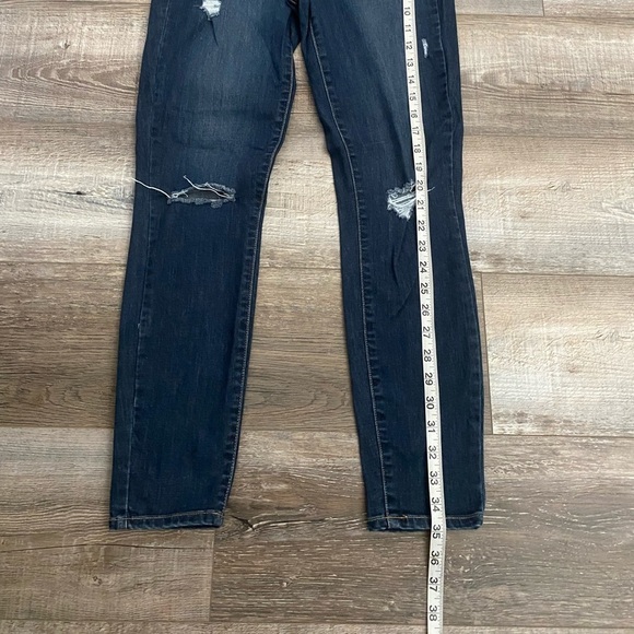 Paige 27 Verdugo Ankle Distressed Ankle Jeans - Picture 6 of 7